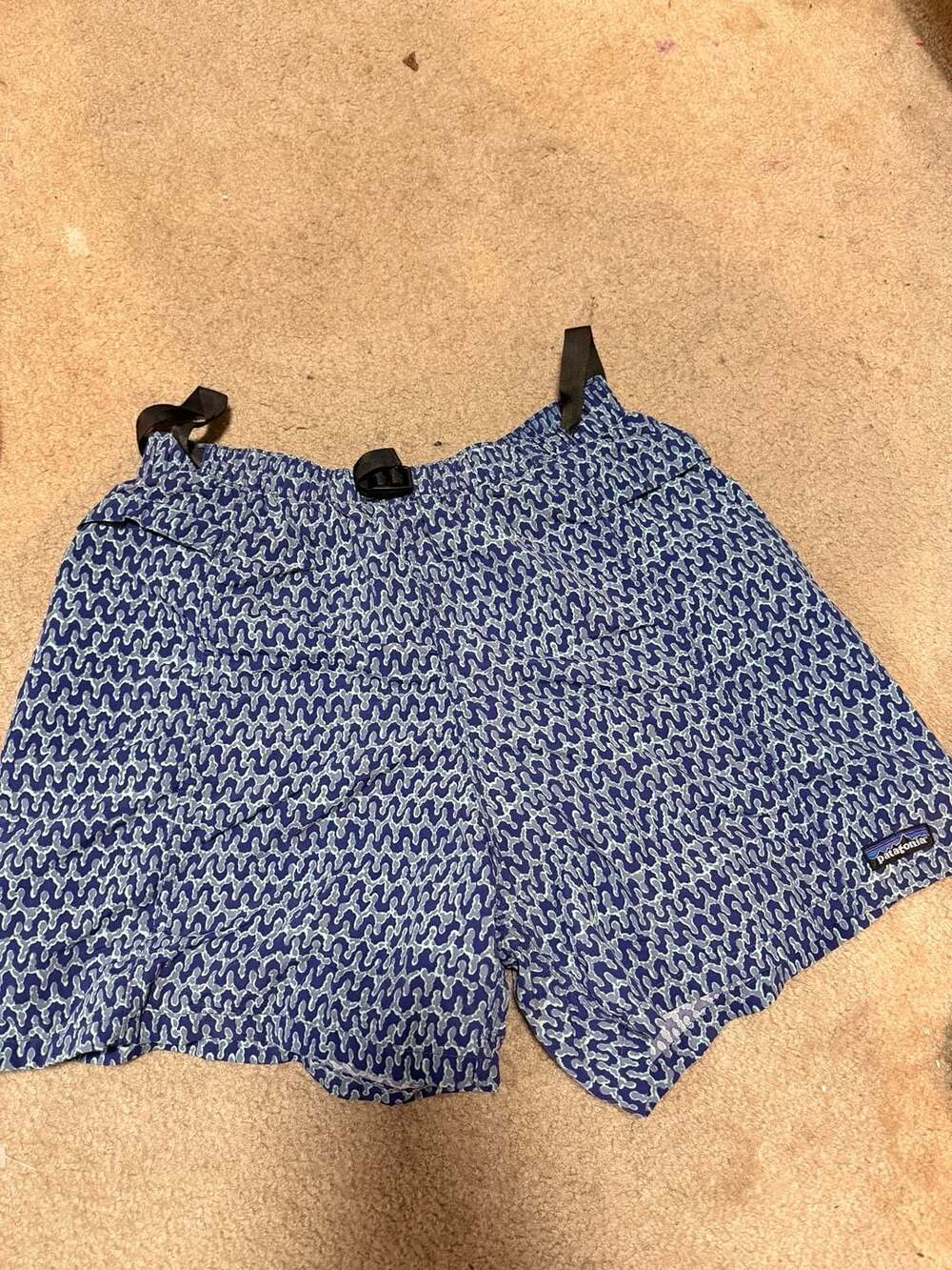 Patagonia Men's Printed Wave-Pattern Swim Shorts with Mesh Liner size L